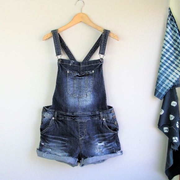 Wallflower Pants - Wallflower distressed denim overall shorts sz XL